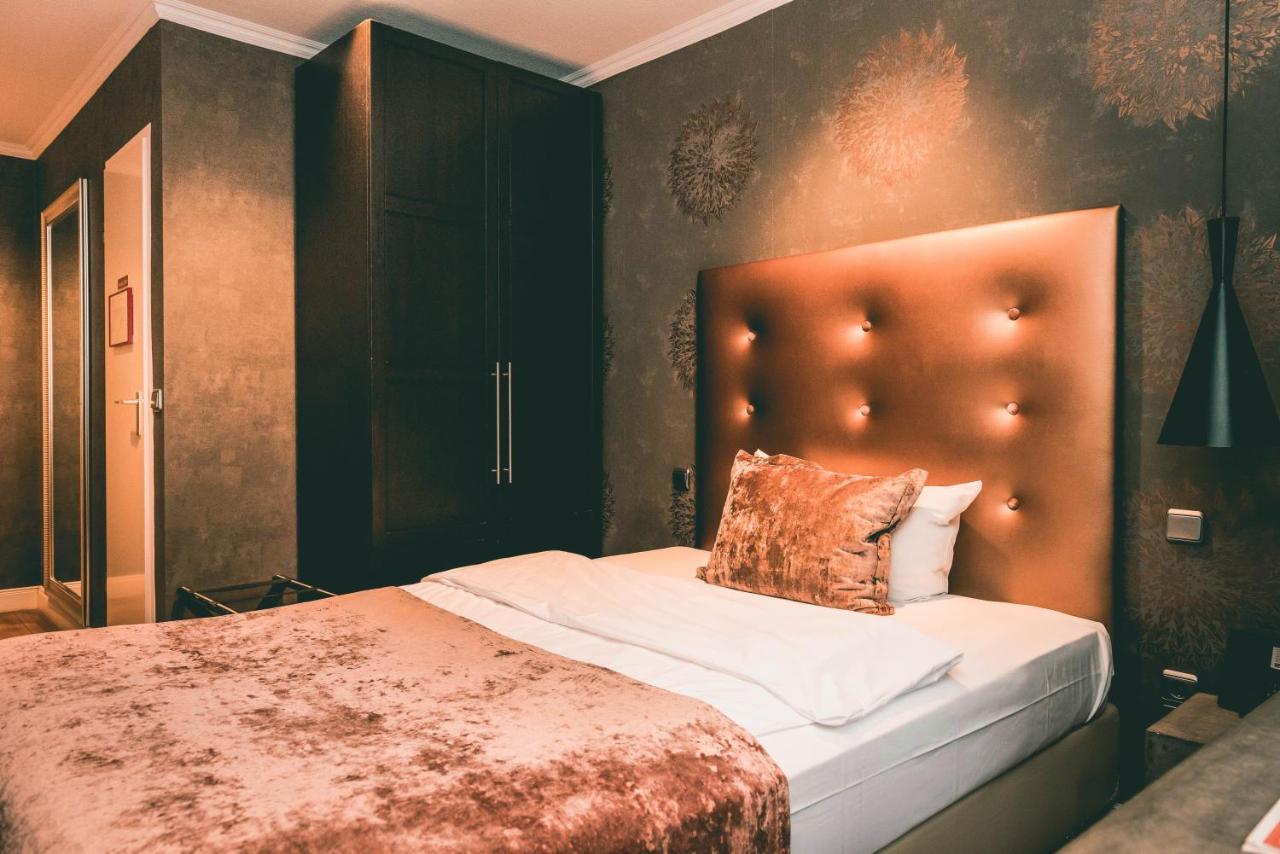 Hotel Villa Klemm - Wiesbaden City Kültér fotó